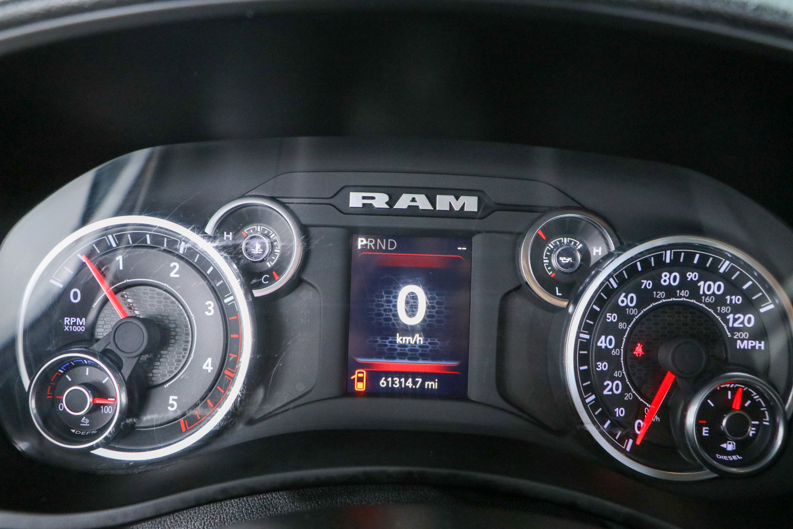 Used 2024 RAM 3500 SLT w/ Quick Order Package 2YG SLT AWD/4WD image 15