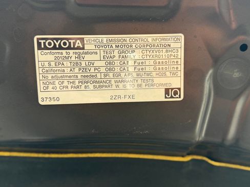Used 2012 Toyota Prius Two image 9