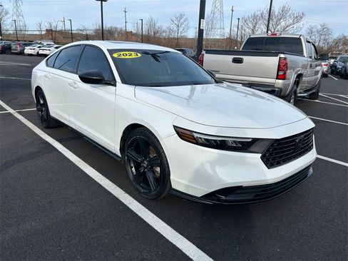 Used 2023 Honda Accord Sport image 29