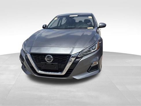 Used 2022 Nissan Altima 2.5 SV FWD image 4