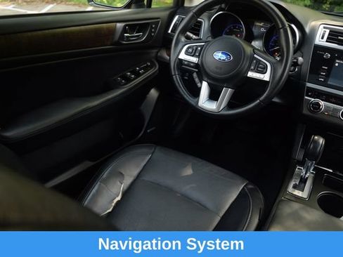 Used 2017 Subaru Outback 2.5i Limited AWD/4WD image 2