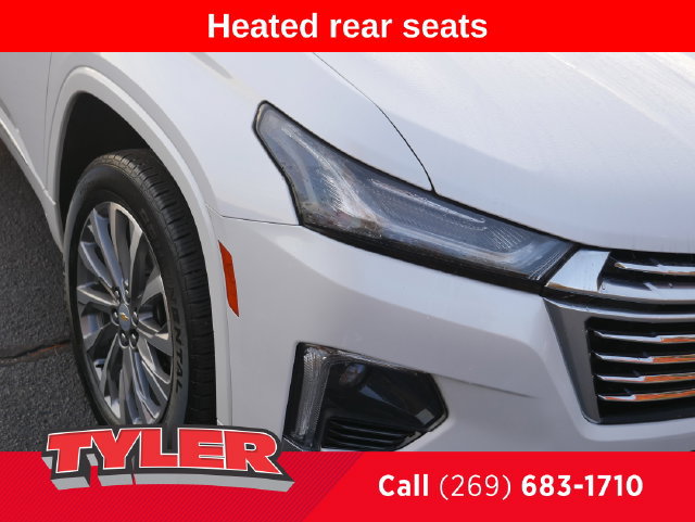 Used 2023 Chevrolet Traverse Premier w/ LPO, Floor Liner Package FWD image 10