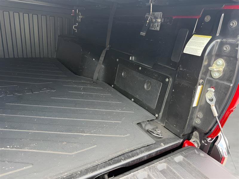 Used 2020 Toyota Tacoma SR5 AWD/4WD image 33