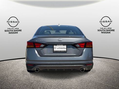 Certified 2025 Nissan Altima 2.5 SL FWD image 6