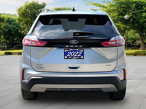 Used 2022 Ford Edge SEL w/ Convenience Package AWD/4WD image 4
