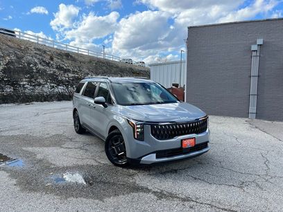 Used 2025 Kia Carnival EX