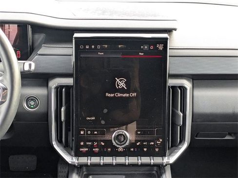 Certified 2024 GMC Acadia Elevation image 19