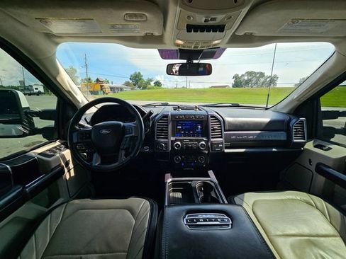 Used 2021 Ford F250 Limited AWD/4WD image 12