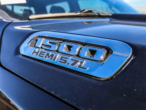 Used 2022 RAM 1500 Limited w/ Body Color Bumper Group image 14