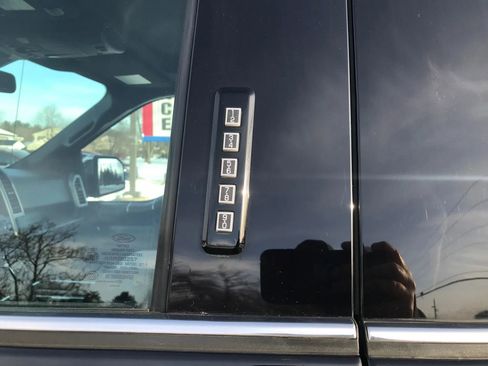 Used 2019 Ford F150 Platinum image 52