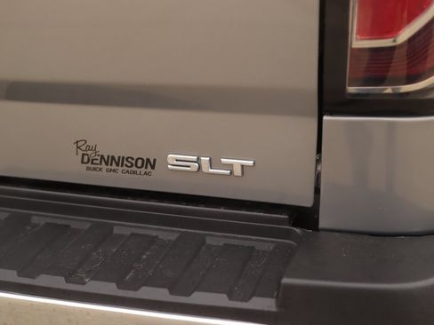 Used 2017 GMC Sierra 1500 SLT w/ SLT Premium Package image 37