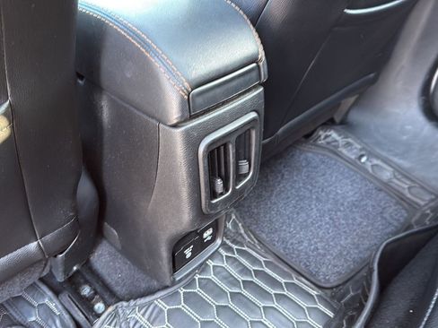 Used 2019 Jeep Compass Limited w/ Safety & Security Group image 26