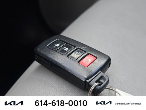 Used 2018 Toyota Highlander XLE image 33