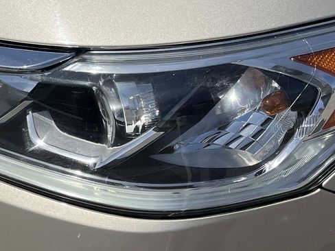 Used 2017 Honda Accord EX image 9