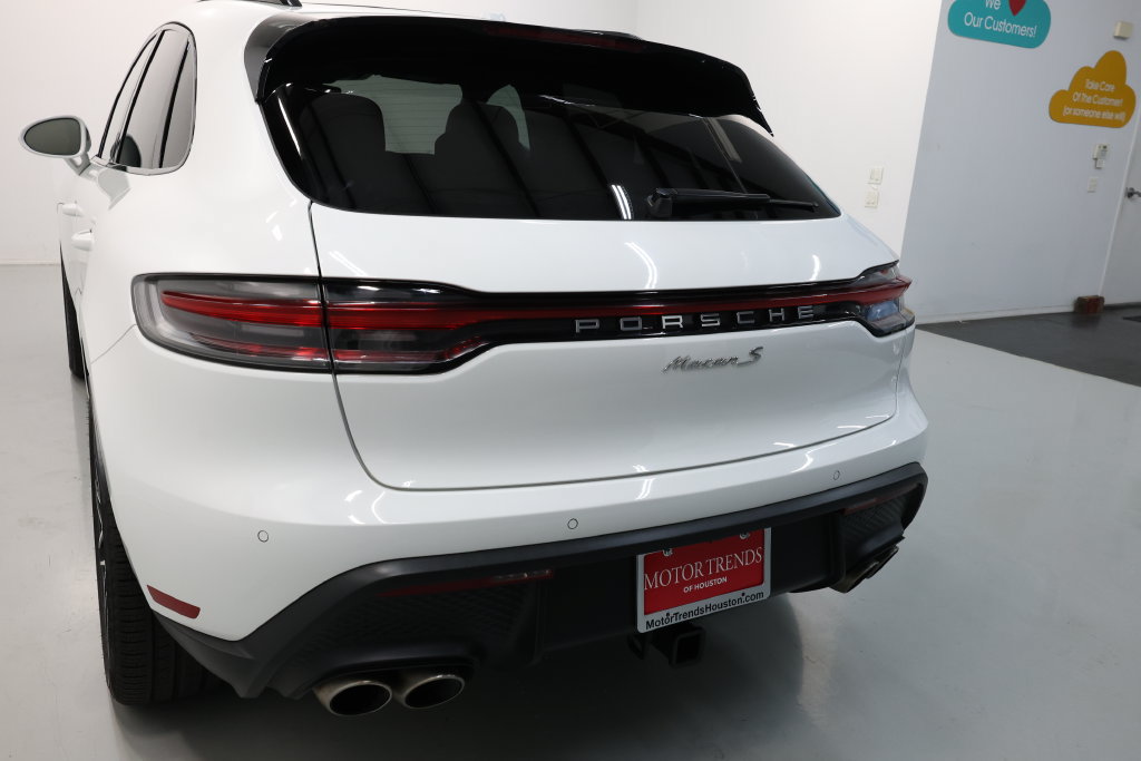 Used 2025 Porsche Macan S AWD/4WD image 58