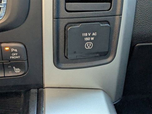 Used 2015 RAM 1500 Big Horn image 24