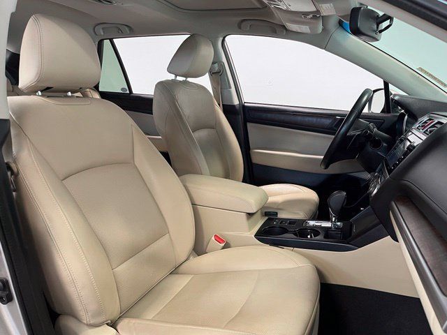 Used 2016 Subaru Outback 2.5i Limited AWD/4WD image 10