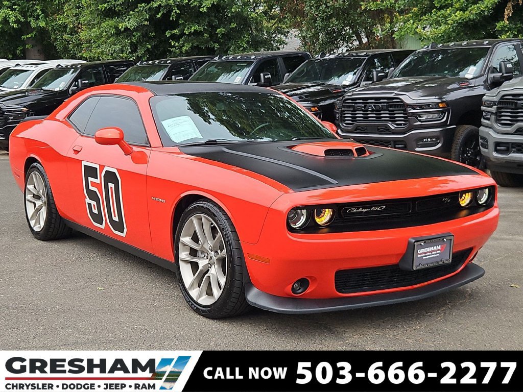 Certified 2020 Dodge Challenger R/T RWD image 1