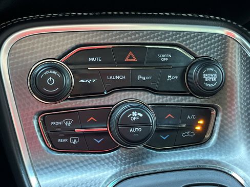 Used 2019 Dodge Challenger SRT Hellcat Redeye image 8