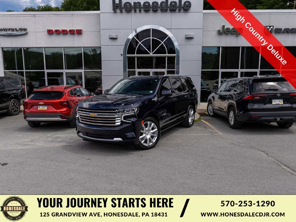 Used 2023 Chevrolet Tahoe High Country RWD image 1