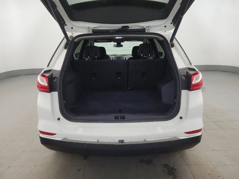 Used 2020 Chevrolet Equinox LT image 29
