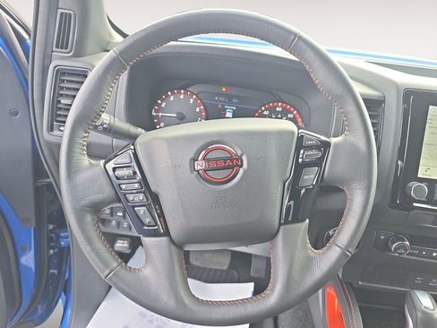 Used 2024 Nissan Frontier PRO-4X w/ Off-Road Protection Package image 12
