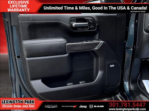 Used 2020 Chevrolet Silverado 1500 LTZ w/ LTZ Premium Package AWD/4WD image 20