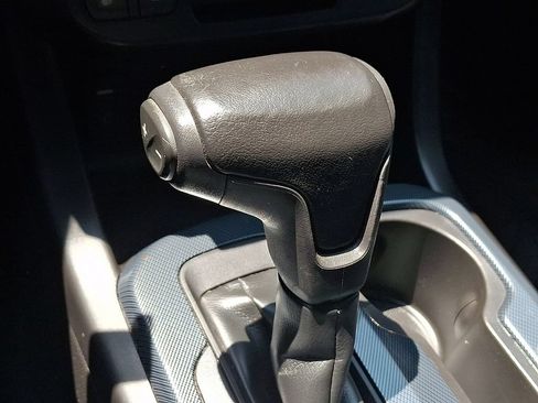 Used 2016 Chevrolet Colorado Z71 AWD/4WD image 14