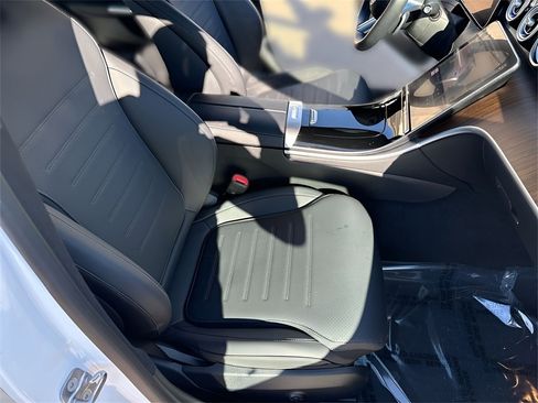 New 2025 Mercedes-Benz C 300 4MATIC Sedan image 25