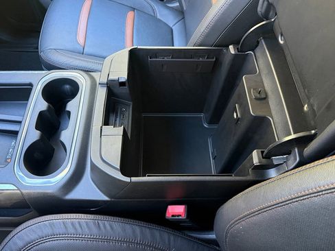 Used 2022 GMC Sierra 2500 AT4 w/ AT4 Preferred Package image 30