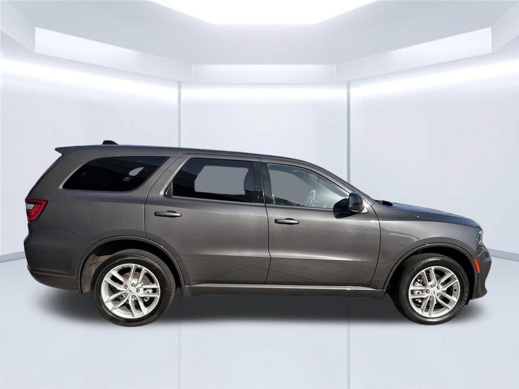Used 2025 Dodge Durango GT AWD/4WD image 8