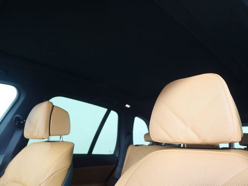 Certified 2026 BMW X5 xDrive50e w/ M Sport Package image 12