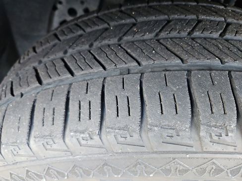 Used 2023 Ford Expedition Limited image 37