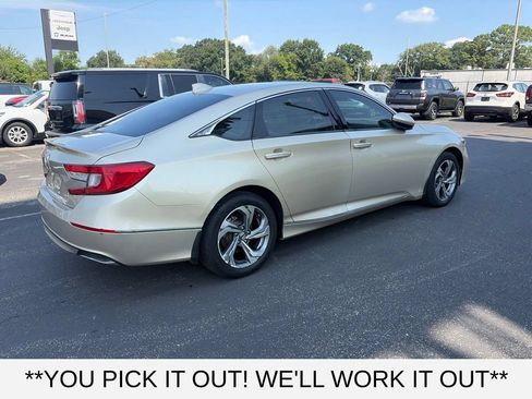 Used 2018 Honda Accord EX image 6