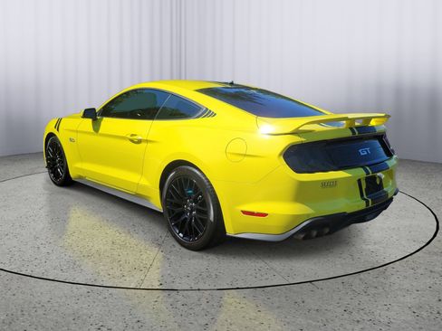 Used 2021 Ford Mustang GT Premium w/ GT Performance Package RWD image 4