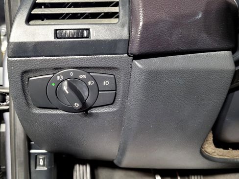 Used 2009 BMW 128i Coupe image 35