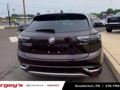 Certified 2021 Buick Envision Avenir w/ Technology Package II AWD/4WD image 9