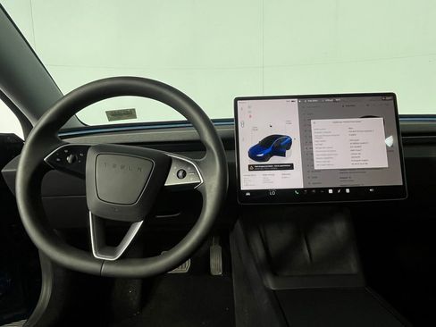 Used 2025 Tesla Model 3 Long Range image 11