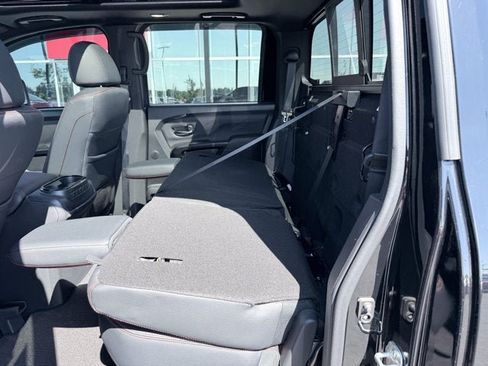 Certified 2024 Nissan Titan PRO-4X w/ Pro-4x Convenience Package AWD/4WD image 29