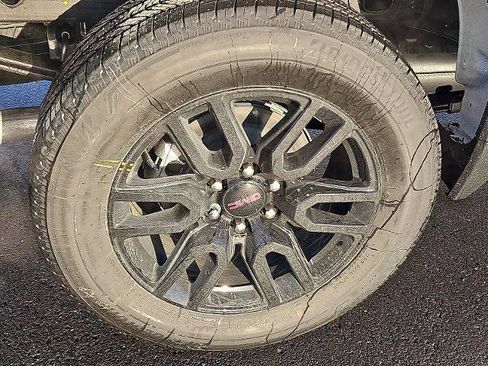 New 2026 GMC Sierra 1500 Elevation image 7