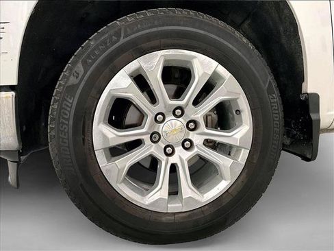 Used 2022 Chevrolet Silverado 1500 LTZ RWD image 10