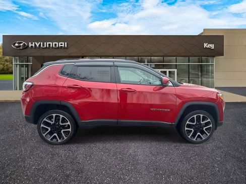 Used 2018 Jeep Compass Limited w/ Navigation Group image 4