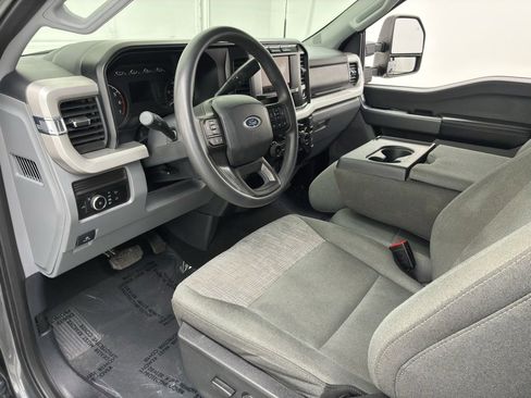 Used 2024 Ford F250 XLT image 22