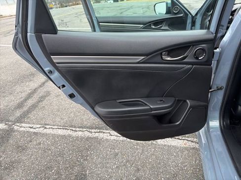 Used 2017 Honda Civic EX-L image 15