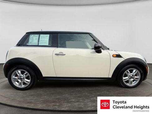 Used 2013 MINI Cooper Hardtop FWD image 4