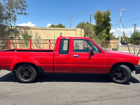 Used 1994 Toyota Pickup DX image 40