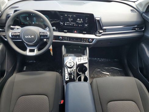 New 2025 Kia Sportage LX image 23