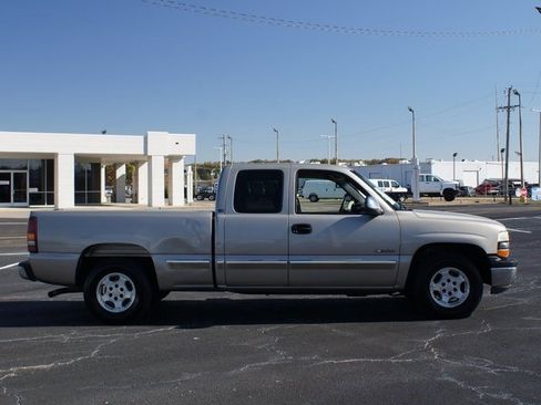 Used 2002 Chevrolet Silverado 1500 LS image 12
