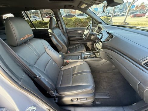 Used 2023 Honda Passport TrailSport image 42