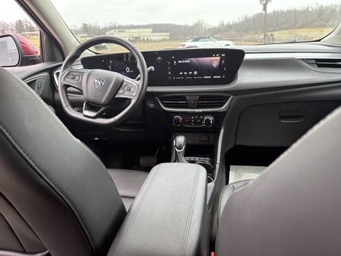 Used 2024 Buick Encore GX Sport Touring image 27